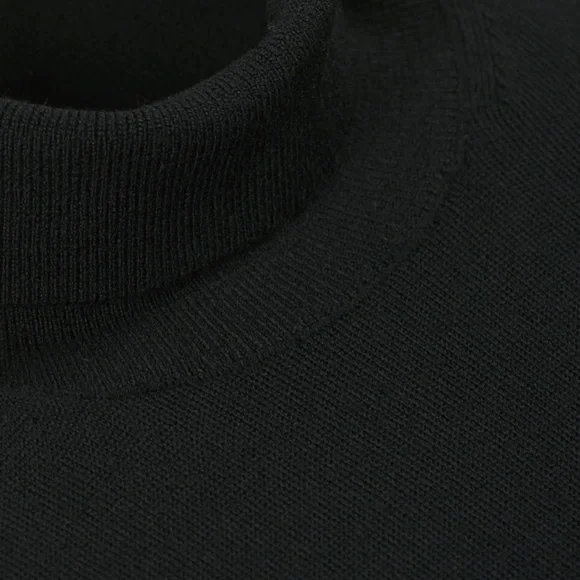 Cashmere Side Button Turtleneck - Brand New - NEVER WORN - Black